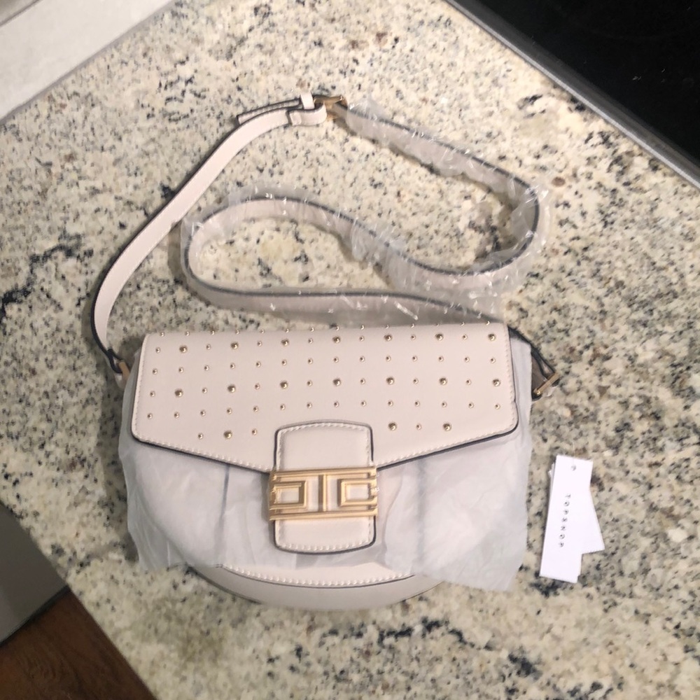 Top shop pocketbook